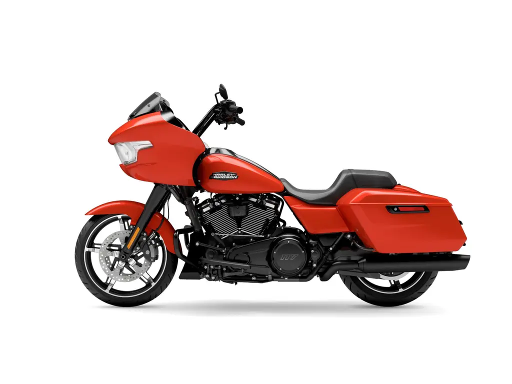 2026 Harley-Davidson Road Glide® Two-Up Blood Orange (Black Trim)