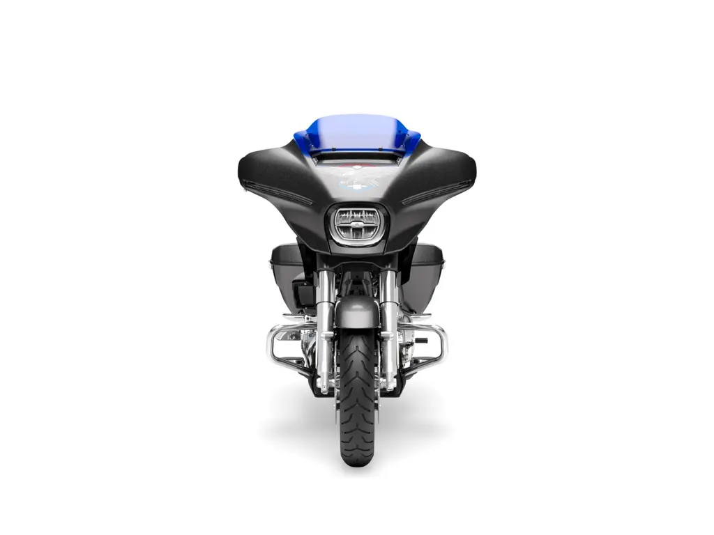 Harley-Davidson Street Glide® Two-Up Midnight Ember (Chrome Trim) 2026