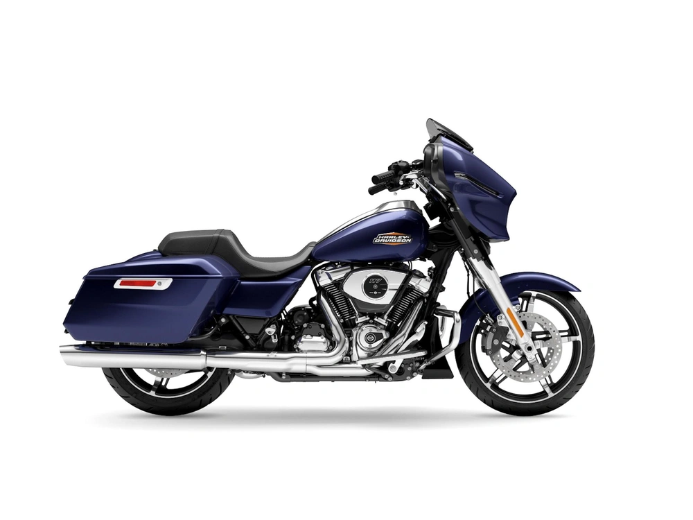 Harley-Davidson Street Glide® Street Glide® Two-Up Purple Abyss (Chrome Trim) 2026 alt