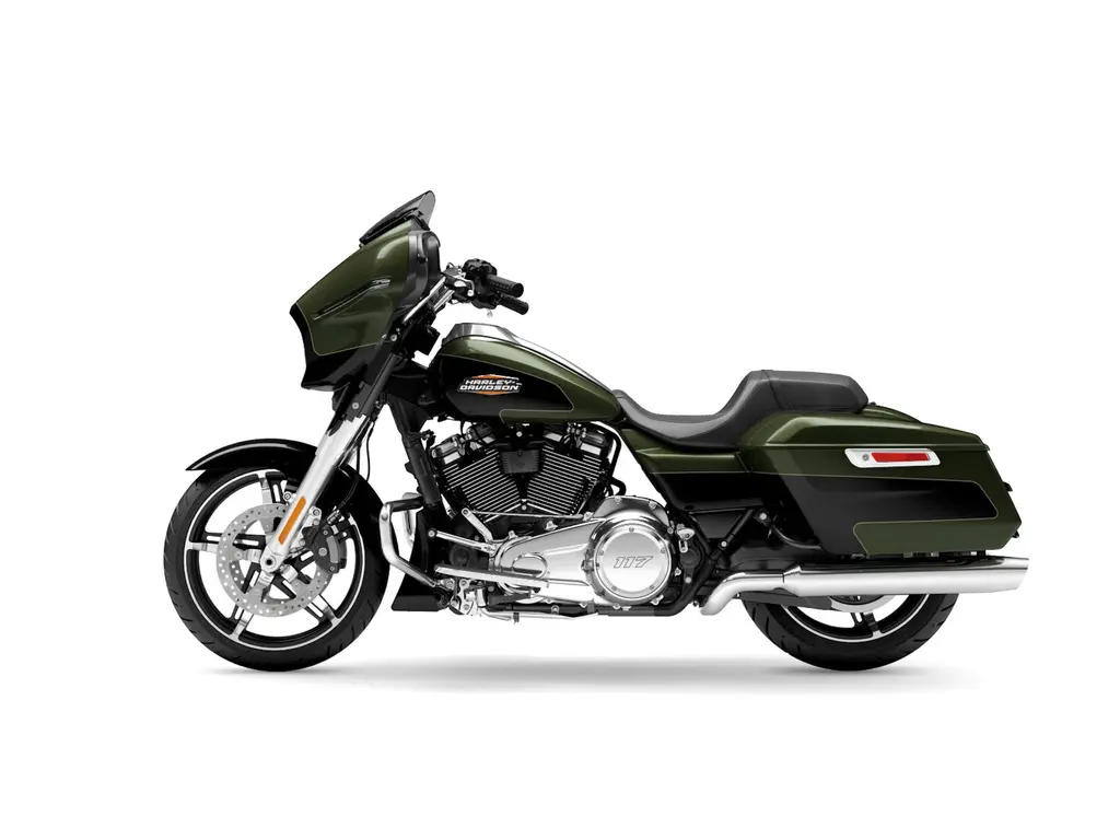 Harley-Davidson Street Glide® Two-Up Olive Steel Metallic/Vivid Black (Chrome Trim) 2026