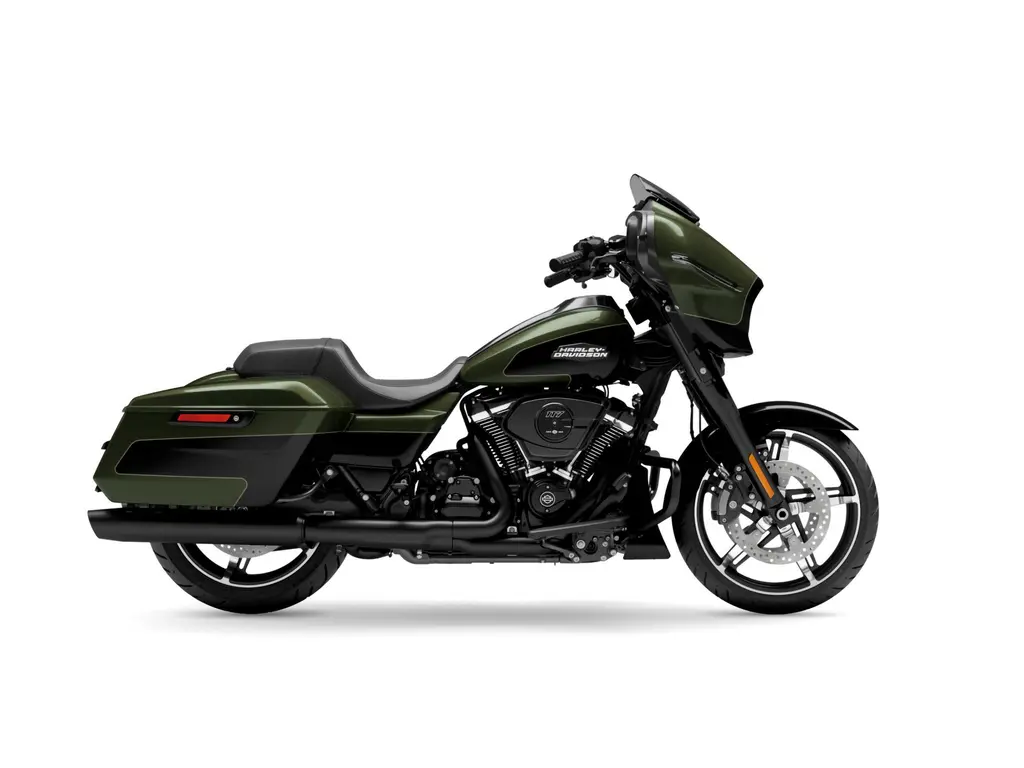 Harley-Davidson Street Glide® Two-Up Olive Steel Metallic/Vivid Black (Black Trim) 2026