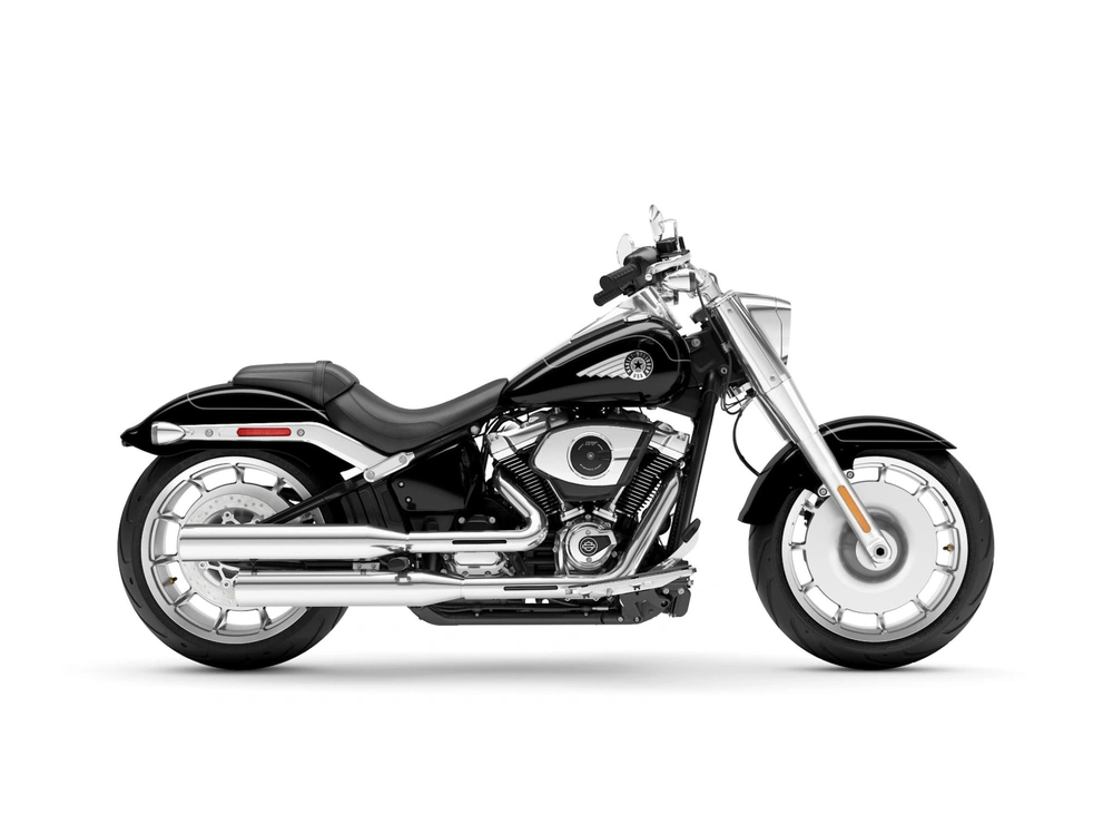 Harley-Davidson Fat Boy® Fat Boy® Vivid Black 2026 alt