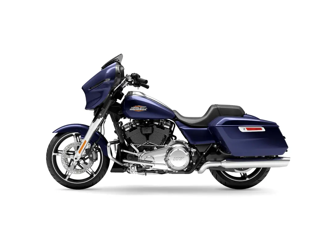 2026 Harley-Davidson Street Glide® Two-Up Purple Abyss (Chrome Trim)
