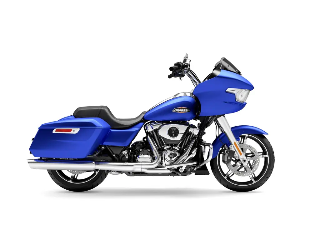 2026 Harley-Davidson Road Glide® Aurora Blue Denim (Chrome Finish)