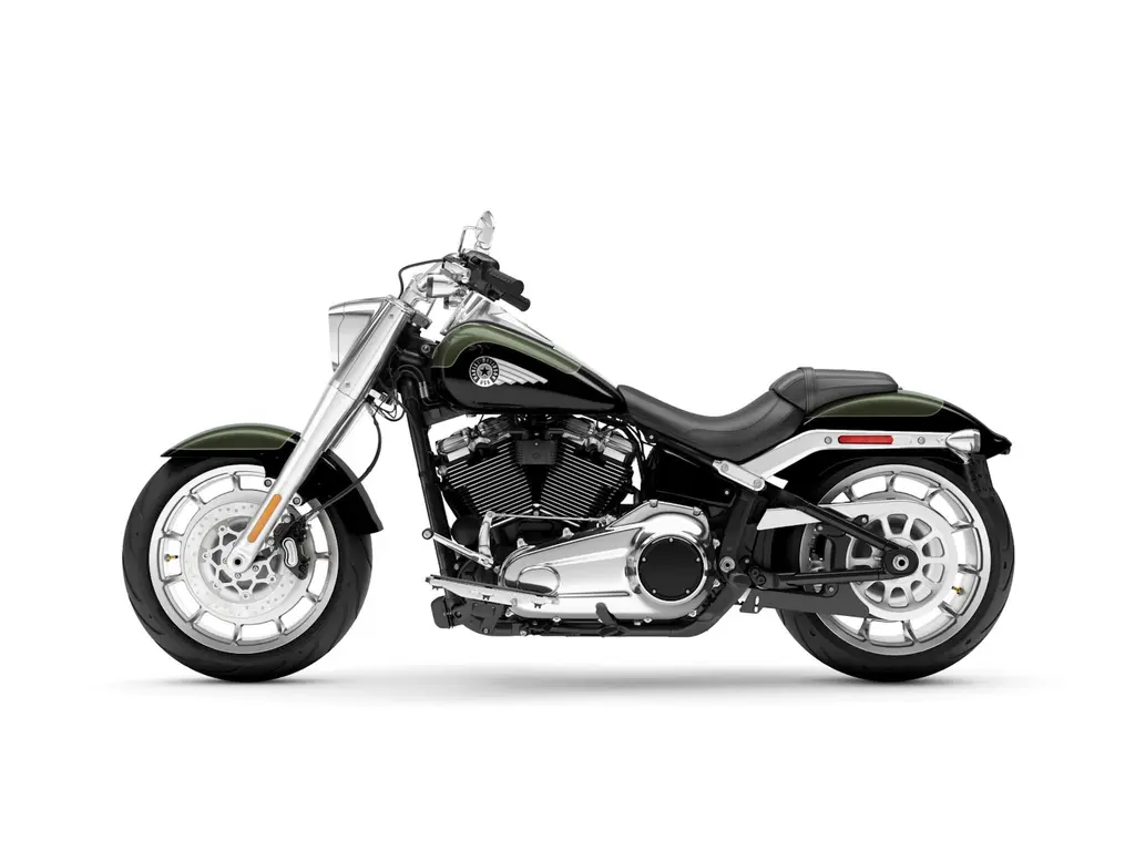 Harley-Davidson Fat Boy® Olive Steel Metallic/Vivid Black 2026