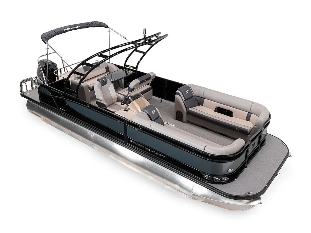 2026 Princecraft Quorum® 25 RL Black – Elegance Edition (With Grey Metallic Accent)