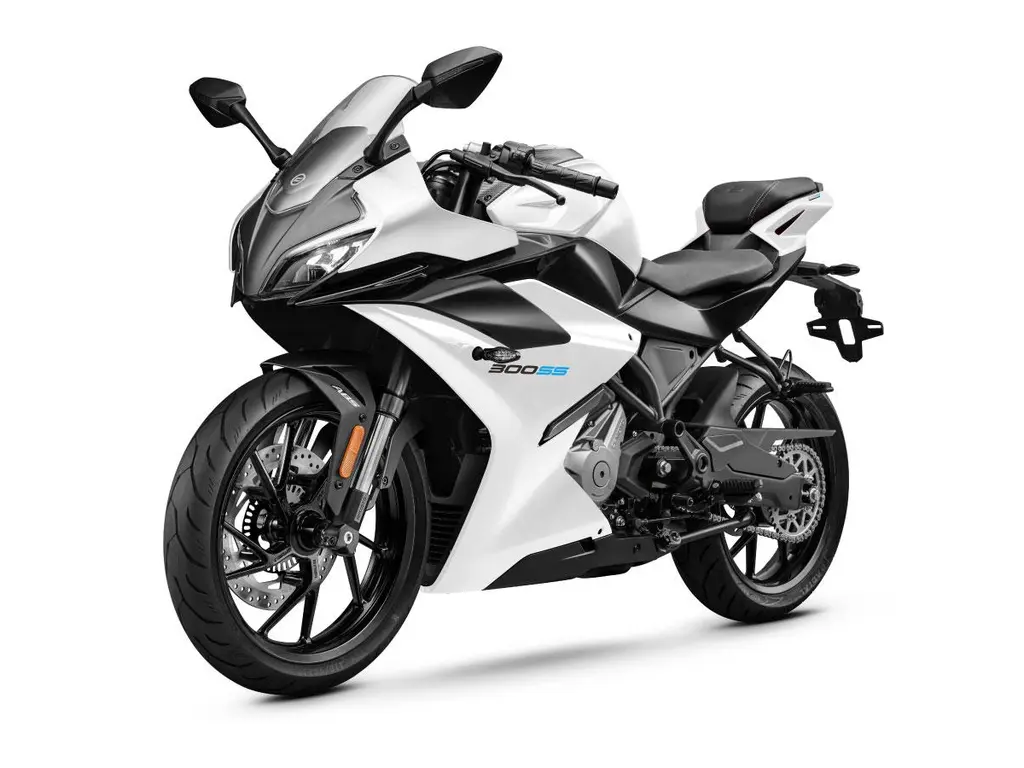 2025 CFMOTO 300SS Nebula White