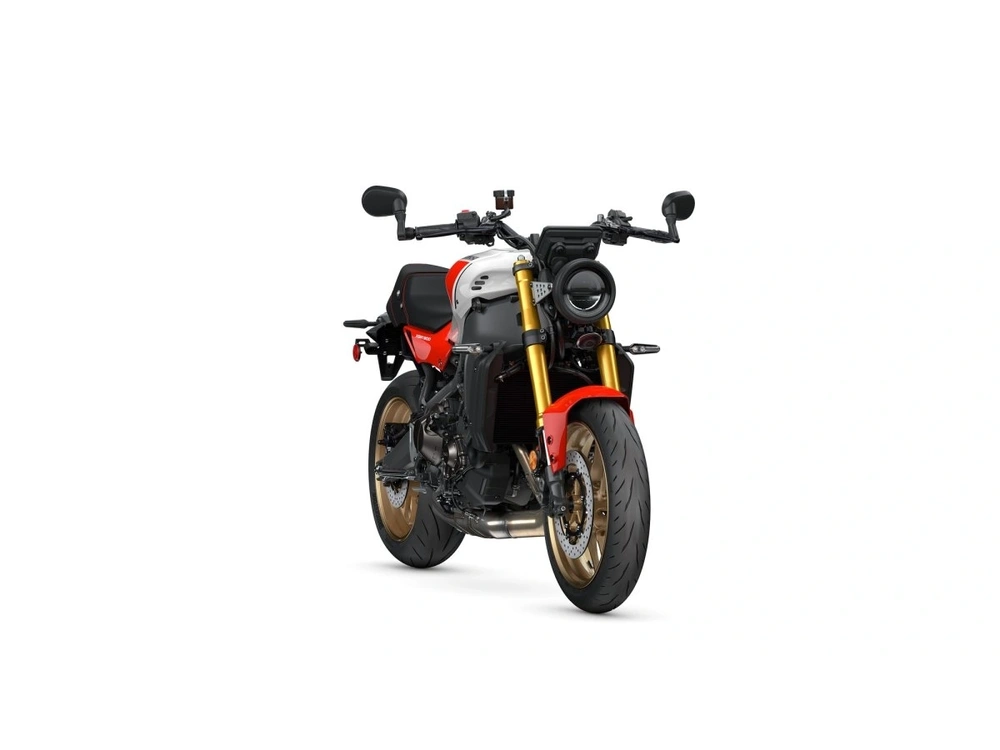 2026 Yamaha XSR900 XSR900 Heritage White alt