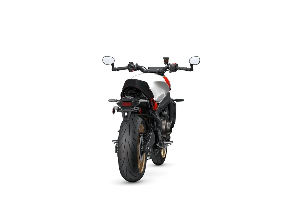 2026 Yamaha XSR900 XSR900 Heritage White alt
