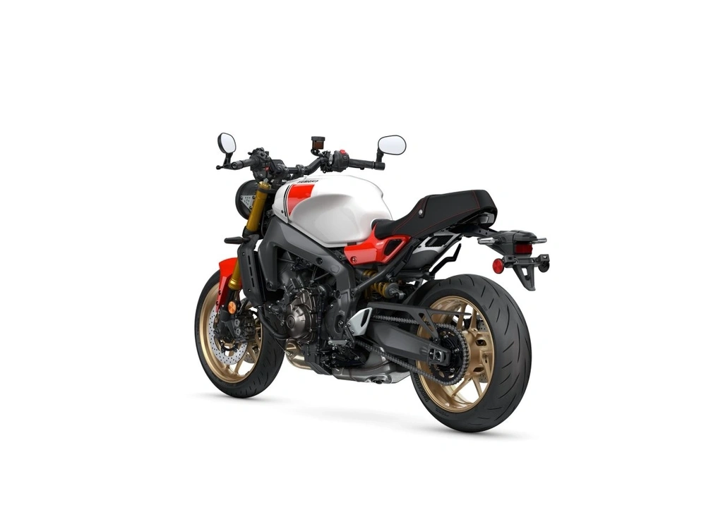 2026 Yamaha XSR900 XSR900 Heritage White alt