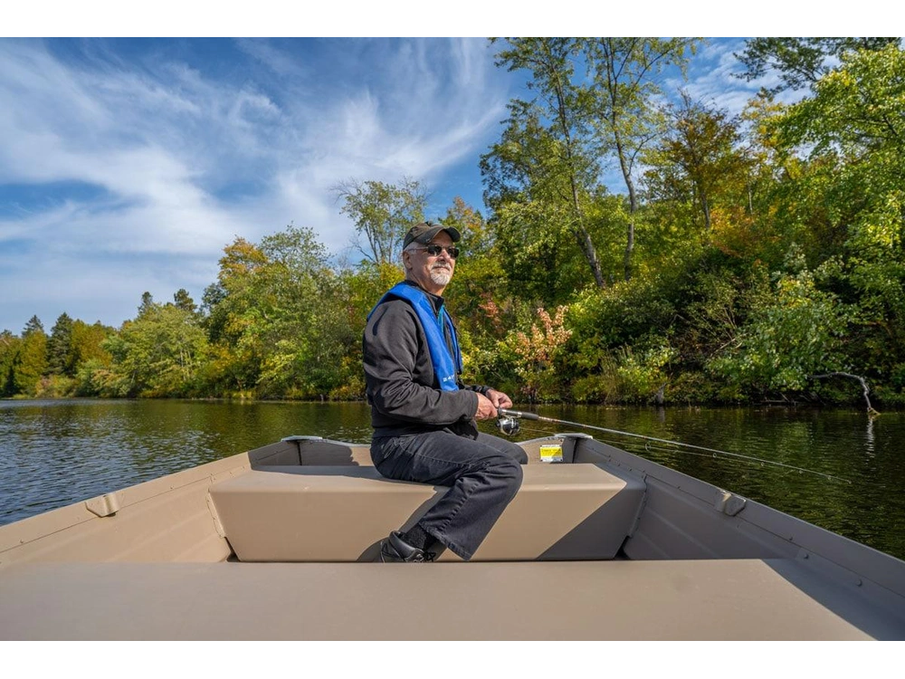 2026 Legend Boats R-Series 12 ultralite alt