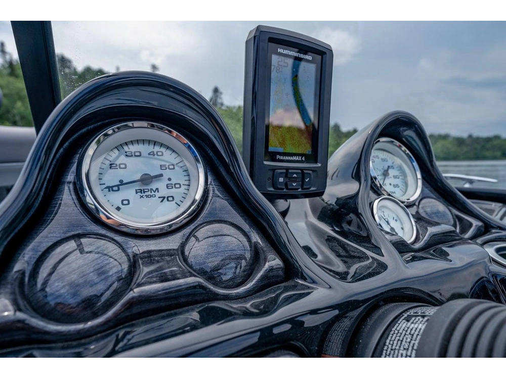 Bateaux Legend XTE-Series 18 xte sport 2026 alt