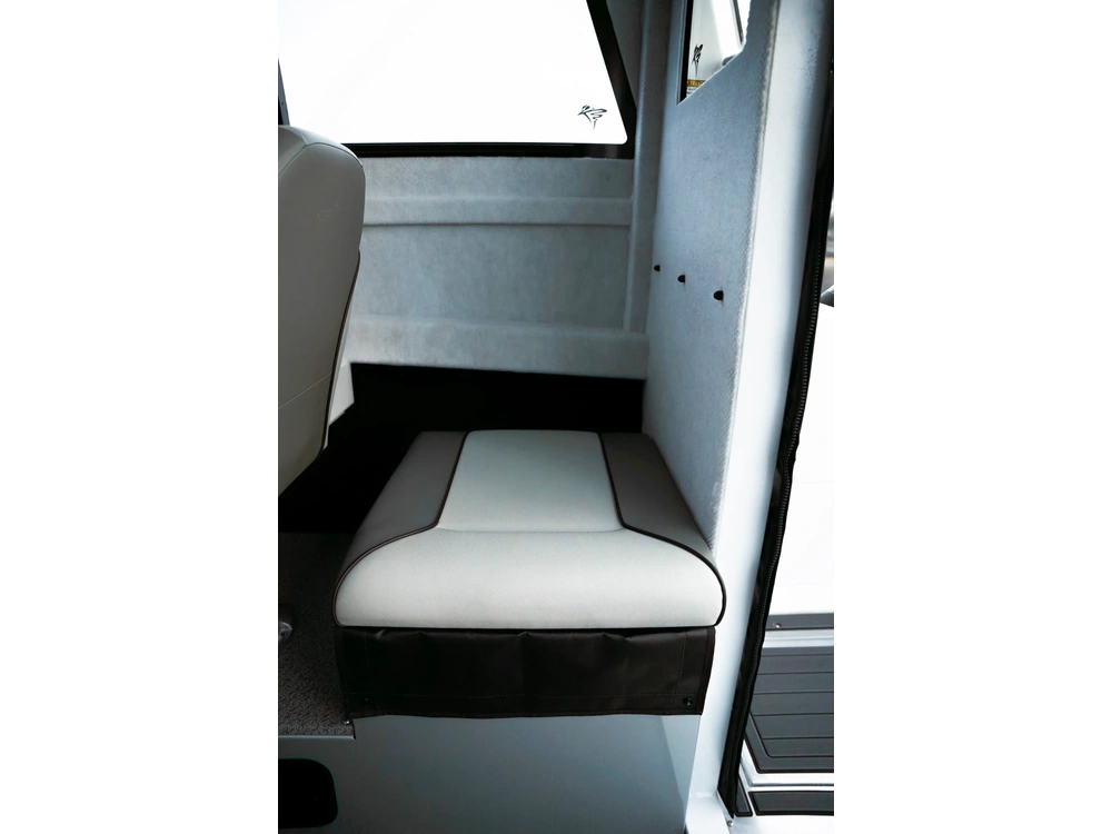 2026 Kingfisher 23 XAC 23 XAC alt