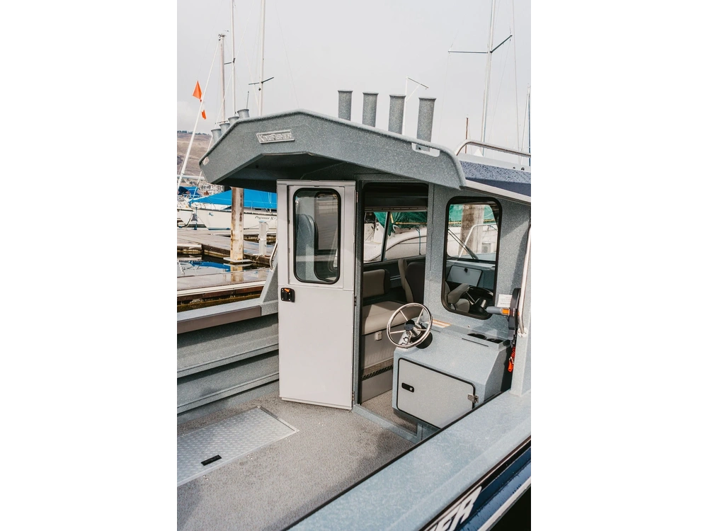 2026 Kingfisher 2425 Escape HT 2425 Escape HT alt