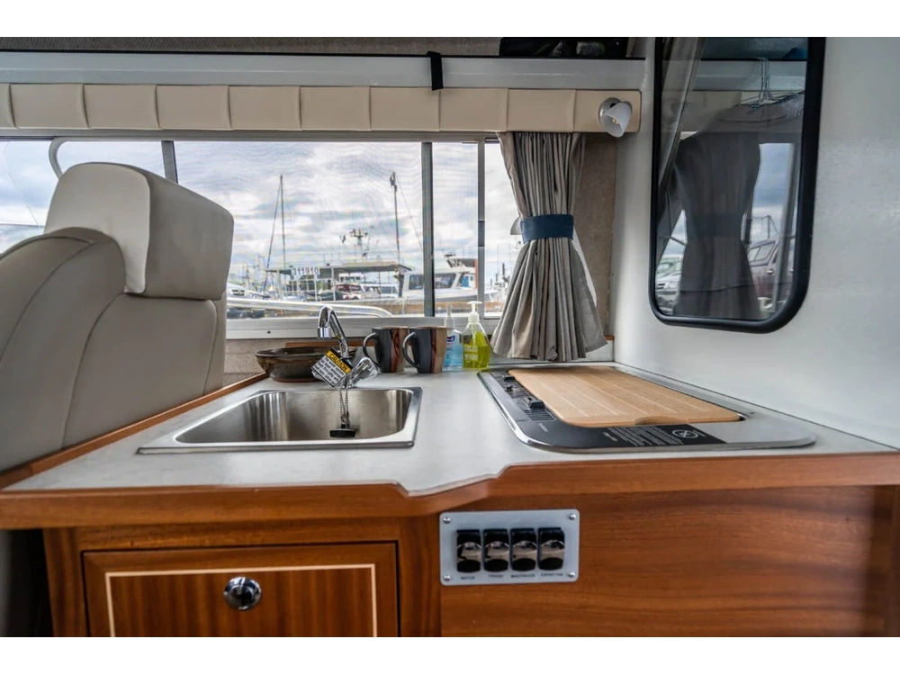 2026 Kingfisher 3025 GFX 3025 GFX alt