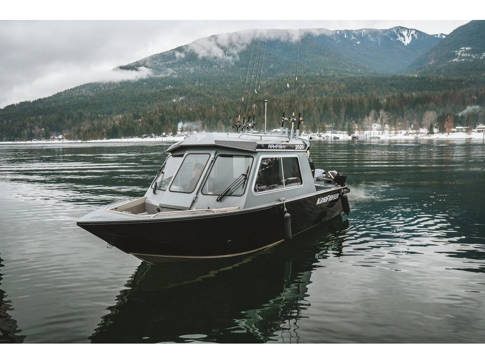 2026 Kingfisher 2025 Escape HT 2025 Escape HT alt