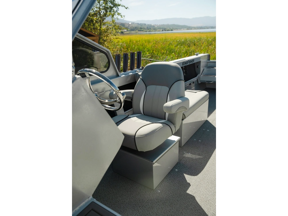 2026 Kingfisher 2025 Escape 2025 Escape alt