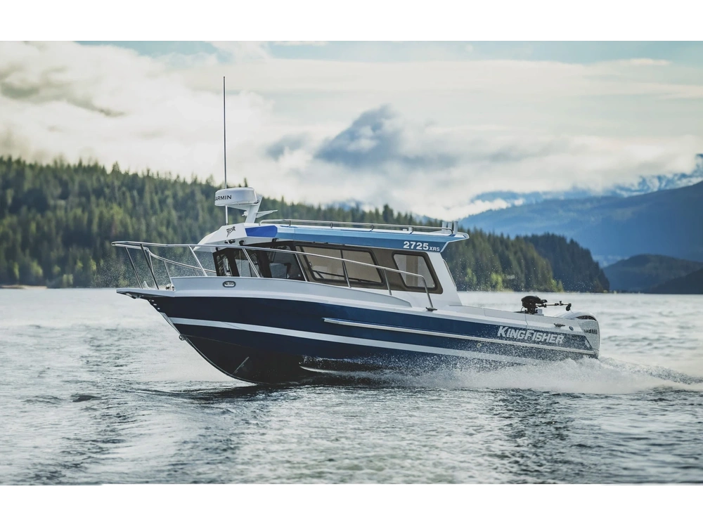 2026 Kingfisher 2725 XRS 2725 XRS alt