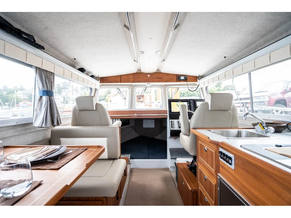 2026 Kingfisher 3025 GFX 3025 GFX alt