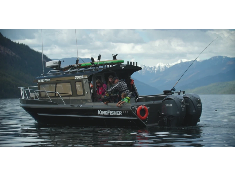 2026 Kingfisher 3025 XRS 3025 XRS alt