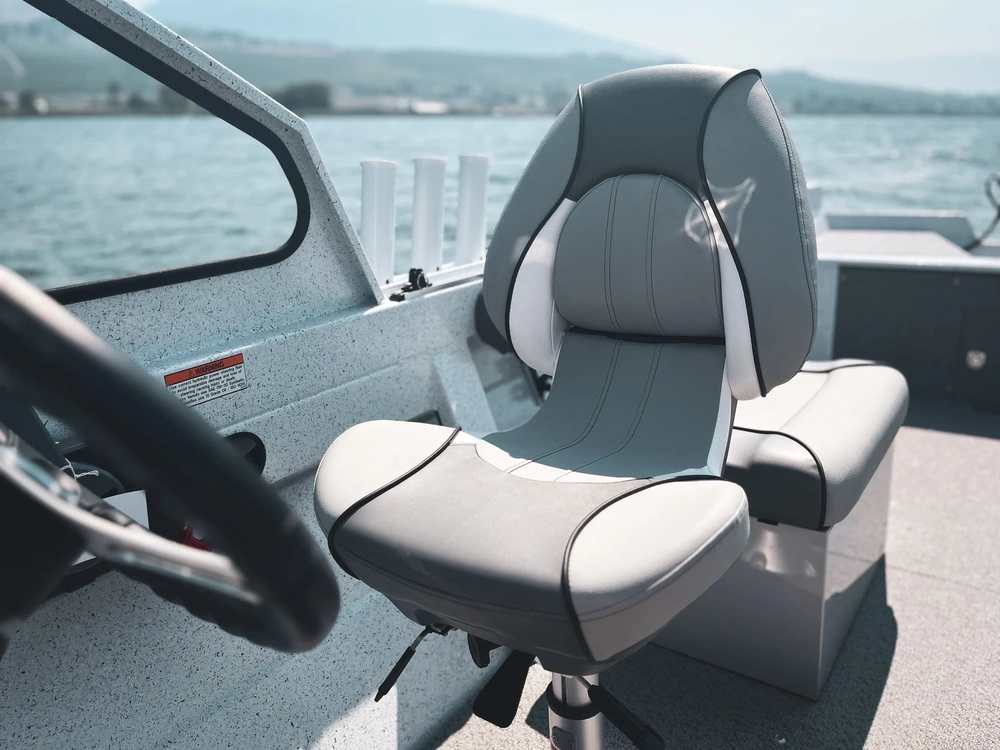 2026 Kingfisher 1825 Falcon 1825 Falcon alt