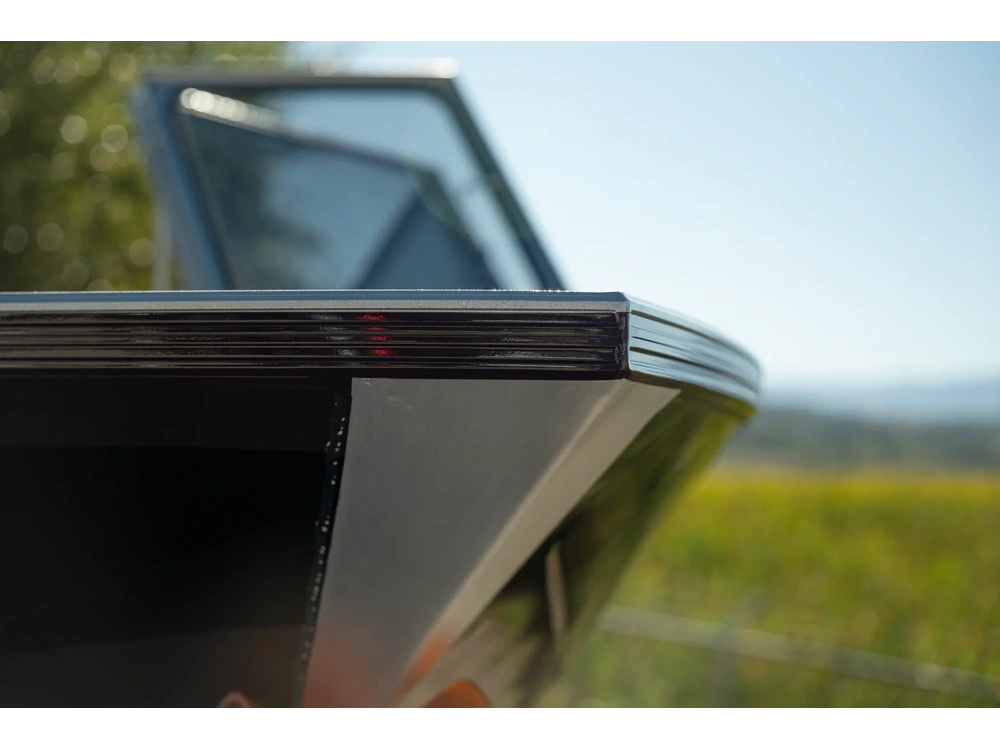 2026 Kingfisher 2025 Escape 2025 Escape alt