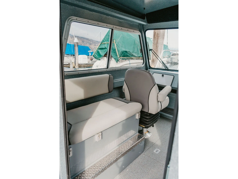 2026 Kingfisher 2425 Escape HT 2425 Escape HT alt