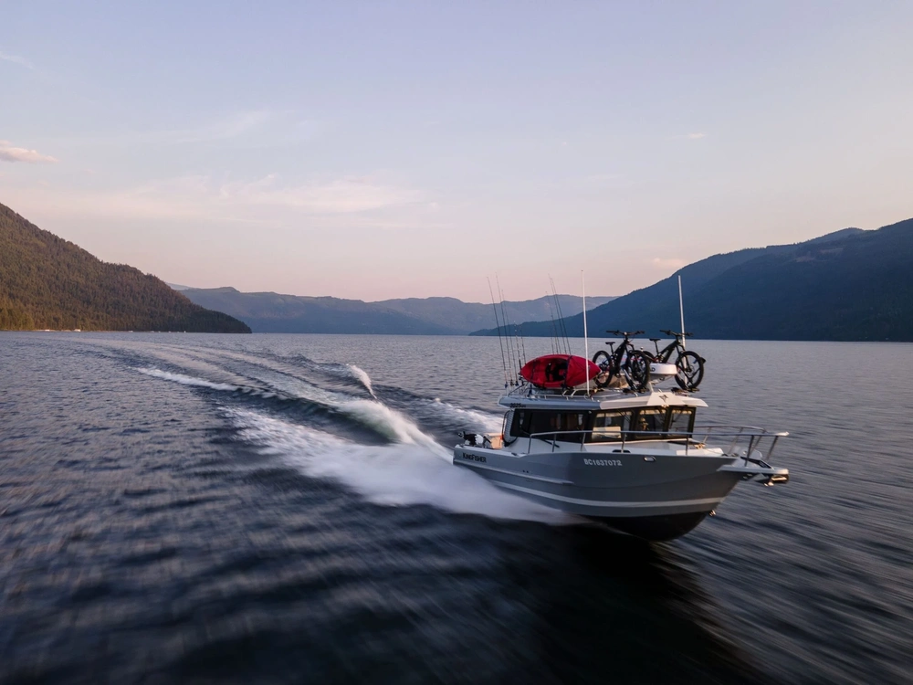 2026 Kingfisher 3025 GFX 3025 GFX alt