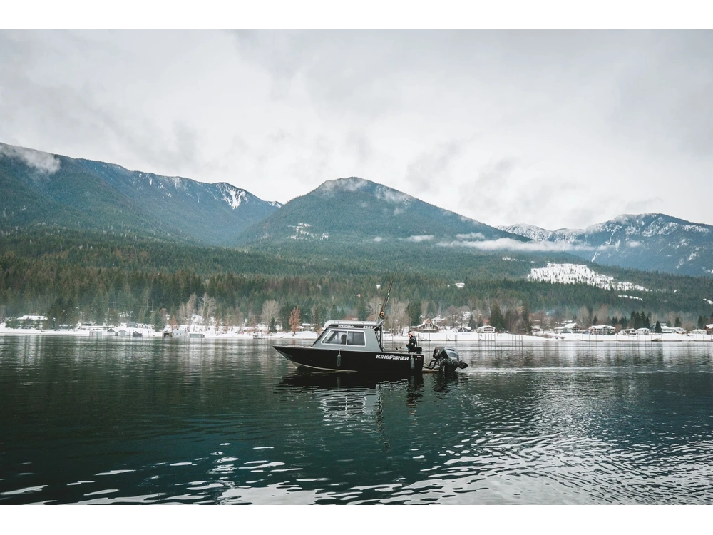 2026 Kingfisher 2025 Escape HT 2025 Escape HT alt