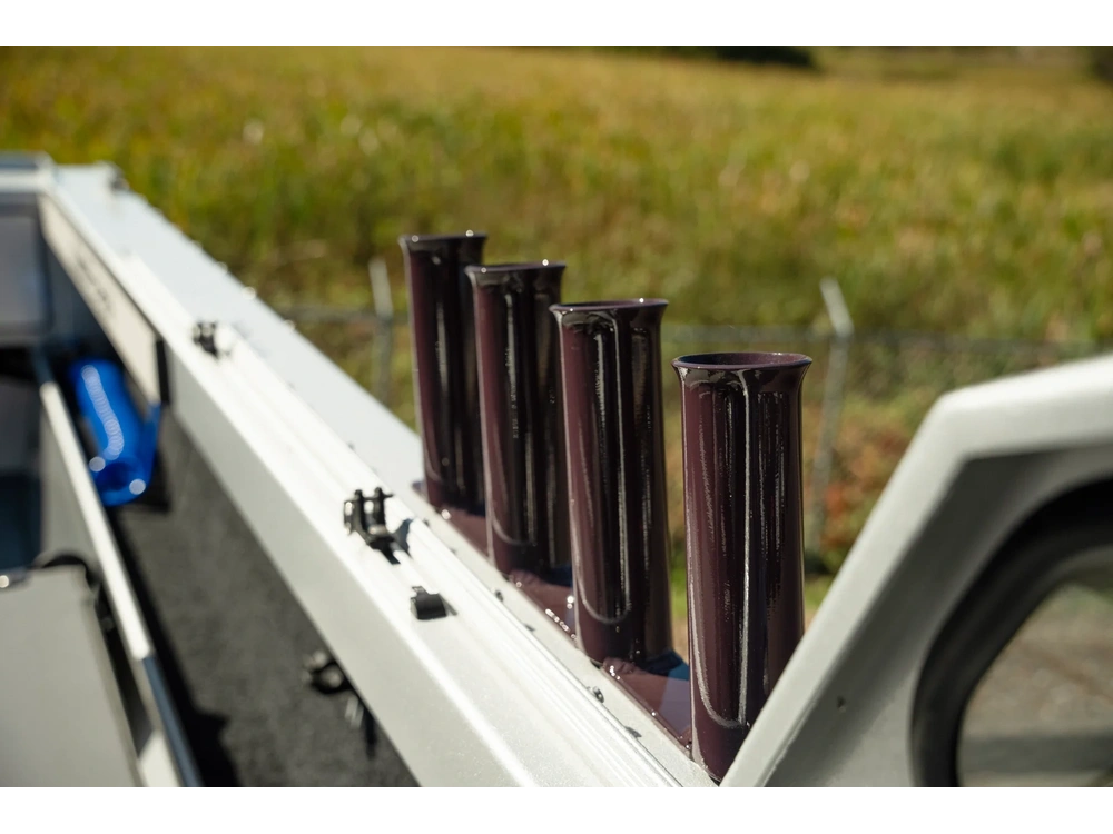 2026 Kingfisher 2025 Escape 2025 Escape alt