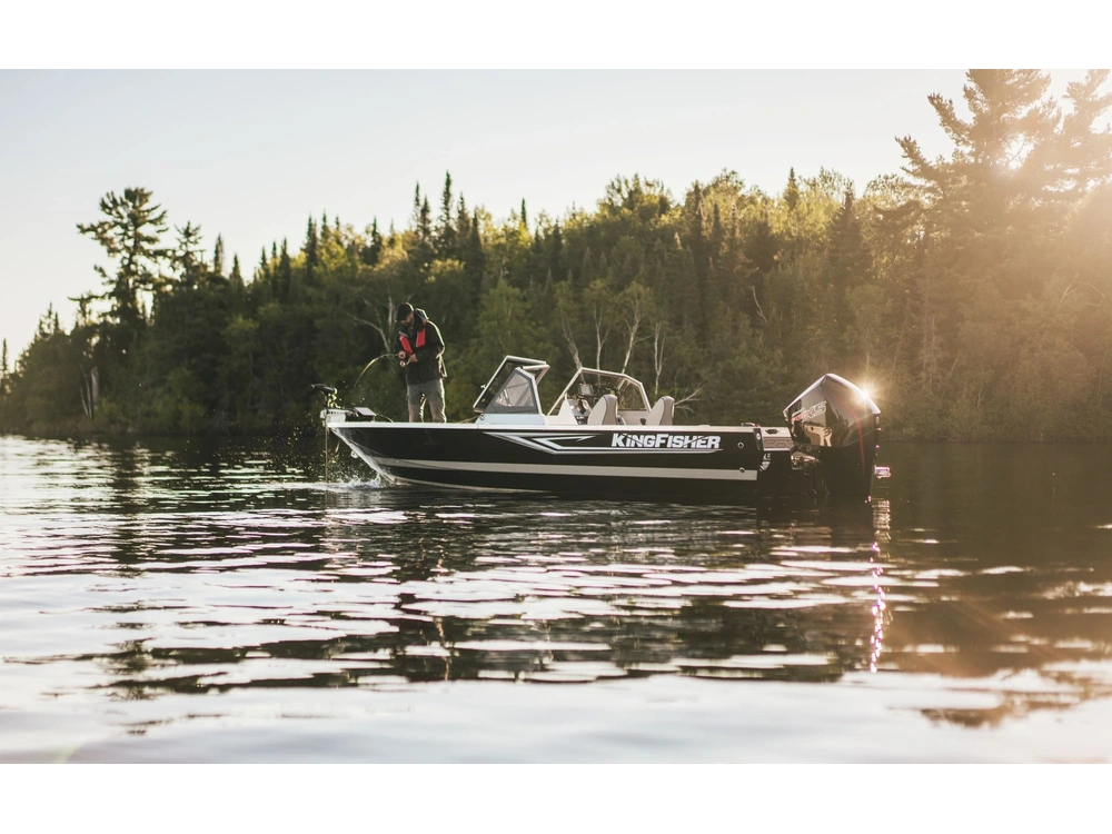 2026 Kingfisher 2125 Arrow Sport 2125 Arrow Sport alt