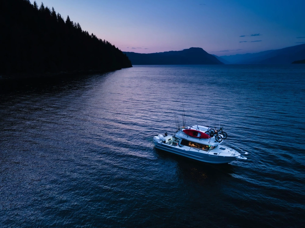 2026 Kingfisher 3025 GFX 3025 GFX alt