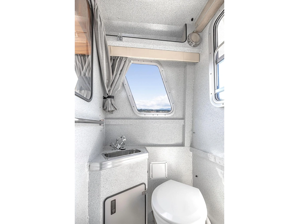 2026 Kingfisher 3425 GFX 3425 GFX alt