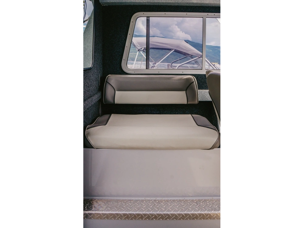 2026 Kingfisher 2025 Escape HT 2025 Escape HT alt