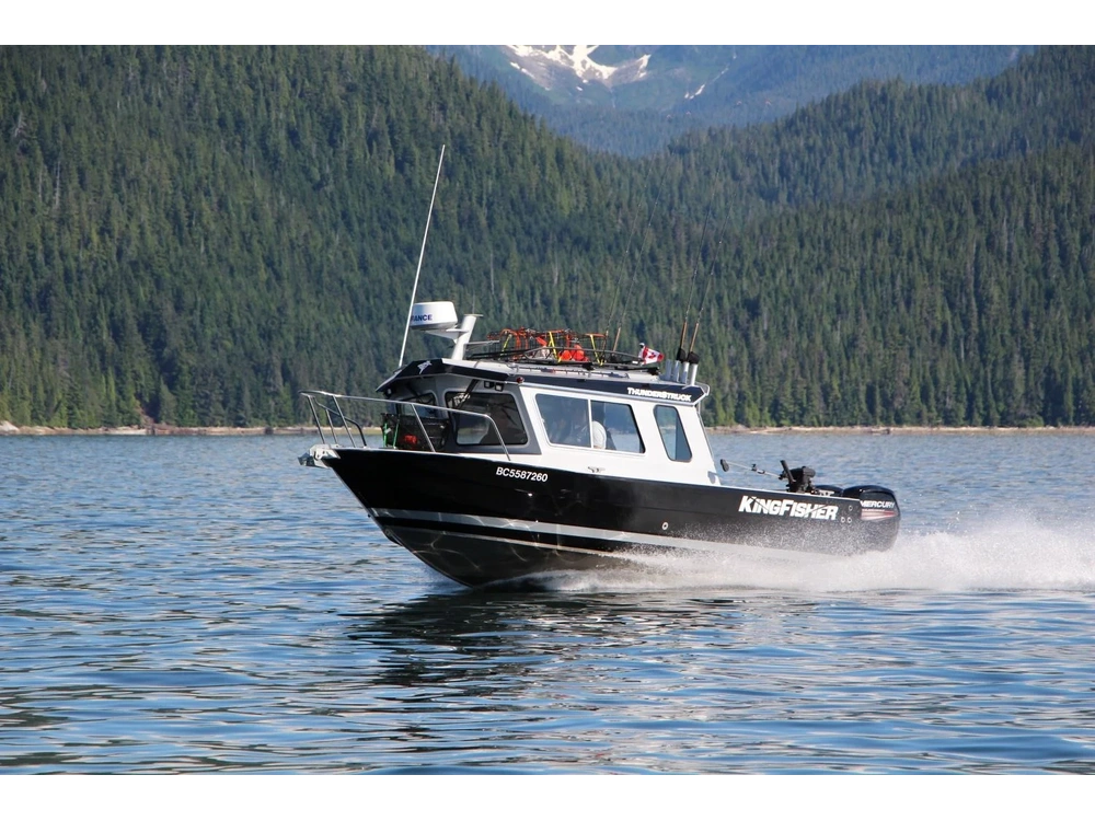 2026 Kingfisher 2325 Coastal Express 2325 Coastal Express alt