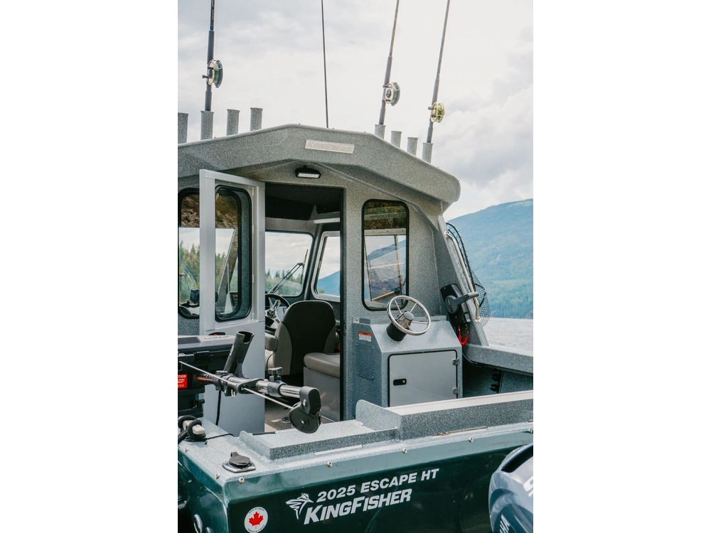 2026 Kingfisher 2025 Escape HT 2025 Escape HT alt