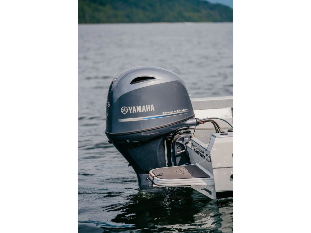 2026 Kingfisher 1825 Falcon 1825 Falcon alt