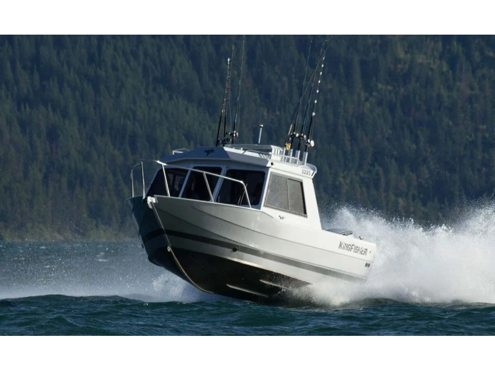 2026 Kingfisher 2225 Escape HT 2225 Escape HT alt