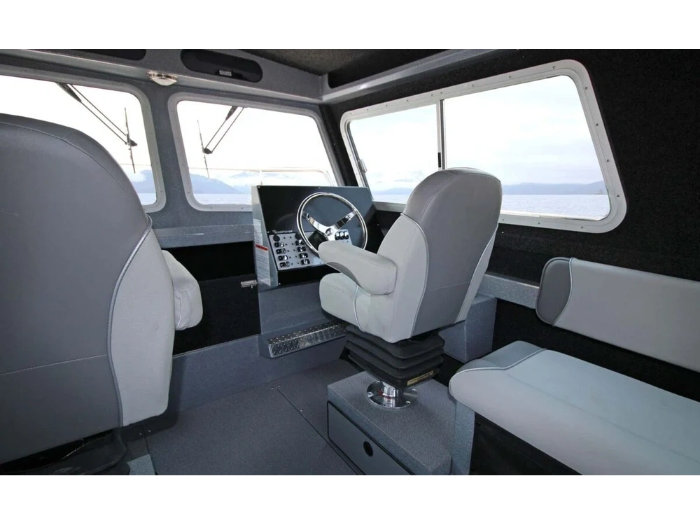 2026 Kingfisher 2625 Coastal Express 2625 Coastal Express alt