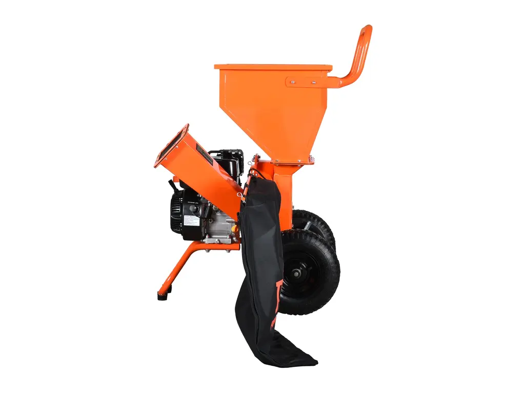 2026 Ducar Wood chipper 7HP, 212 cc engine, recoil start