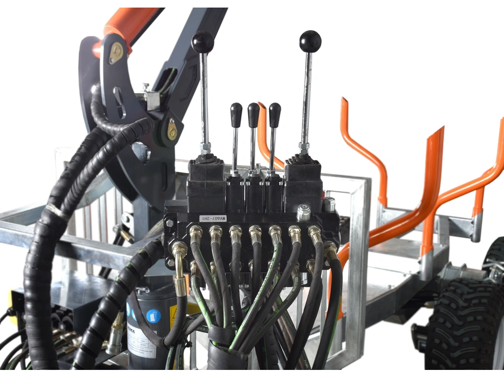 Ducar Remorque à bois avec grue, moteur 9 CV, 270 cc, pour VTT Remorque à bois avec grue, moteur 9 CV, 270 cc, pour VTT 2026 alt