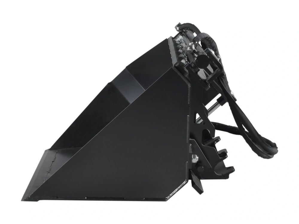 Ducar Godet basculant 45", 130L, pour chargeur sur chenilles DUESOSKID-30 Godet basculant 45", 130L, pour chargeur sur chenilles DUESOSKID-30 2026 alt
