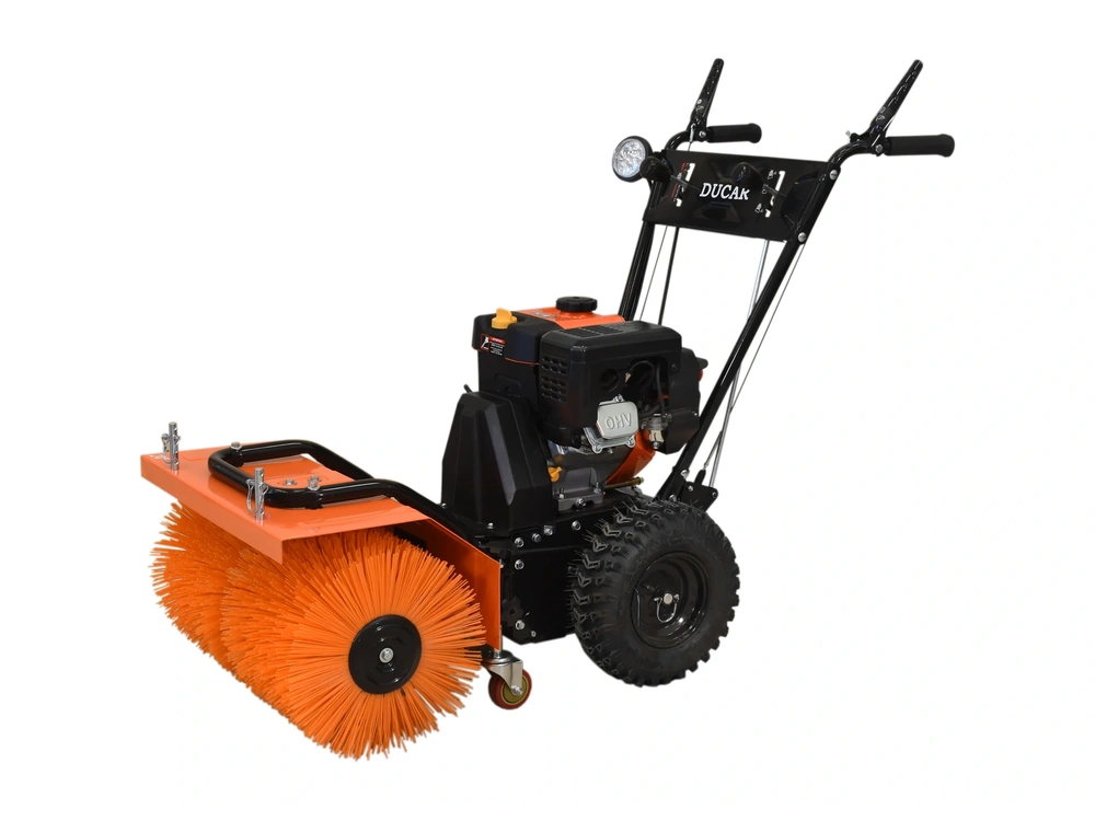 Ducar Brosse motorisée 24 po pour utilisation neige Brosse motorisée 24 po pour utilisation neige 2026 alt