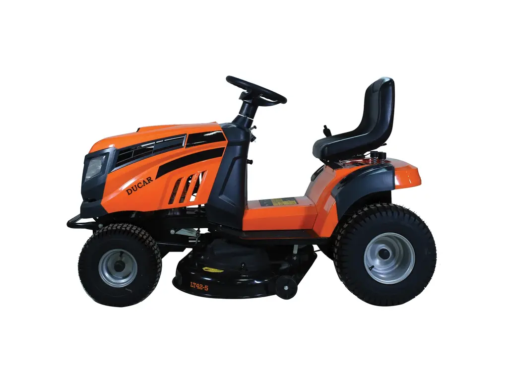 2026 Ducar 42" Lawn tractor, 452 cc