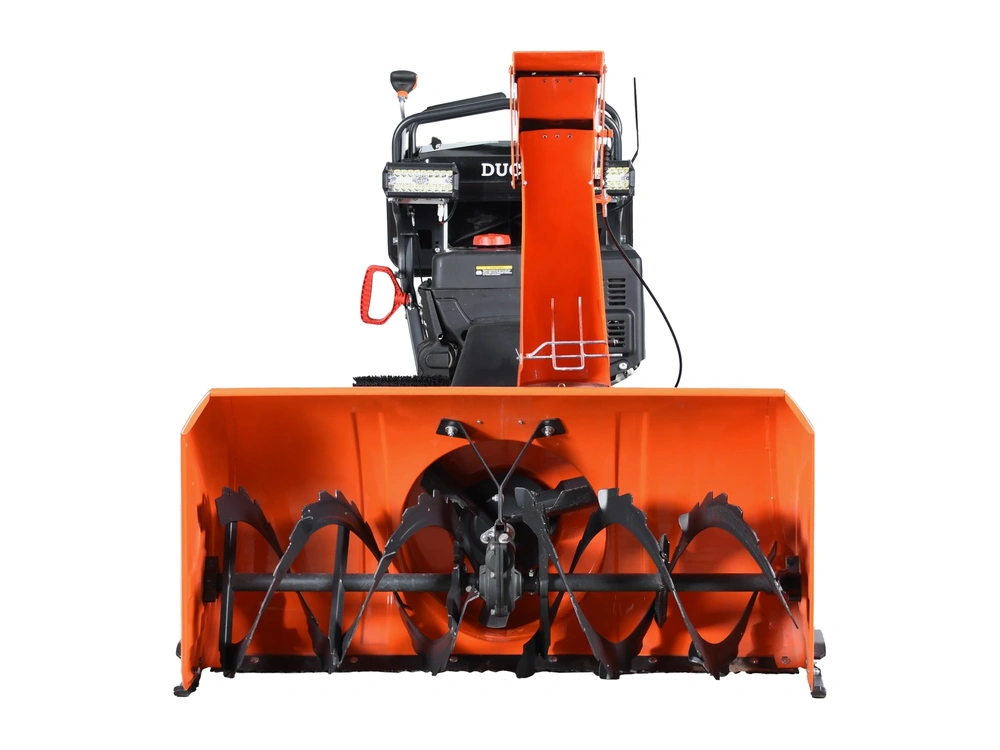 Ducar Souffleuse à neige 42″, 420 cm³, chenilles, opérateur debout, démarrage électrique 12V, phare DEL (Disponible le 28 juillet 2026) Souffleuse à neige 42″, 420 cm³, chenilles, opérateur debout, démarrage électrique 12V, phare DEL (Disponible le 28 juillet 2026) 2026 alt