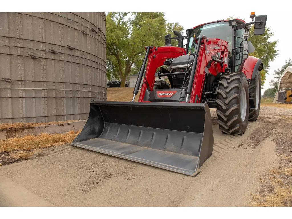Case IH Farmall 110M 2026