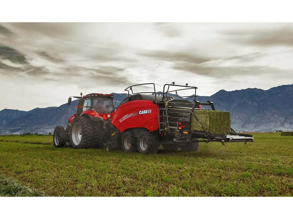 2026 Case IH LB434XL Canada