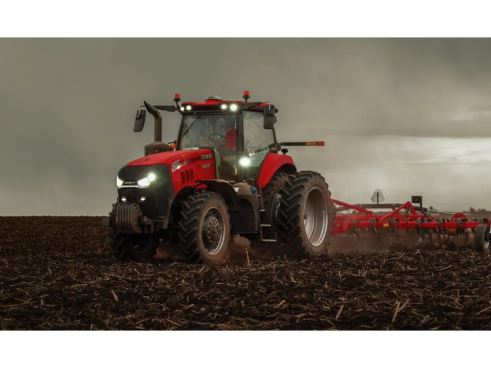2026 Case IH Magnum 200