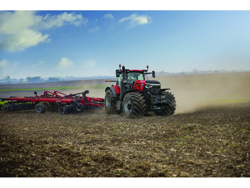 2026 Case IH Optum 360 - 440