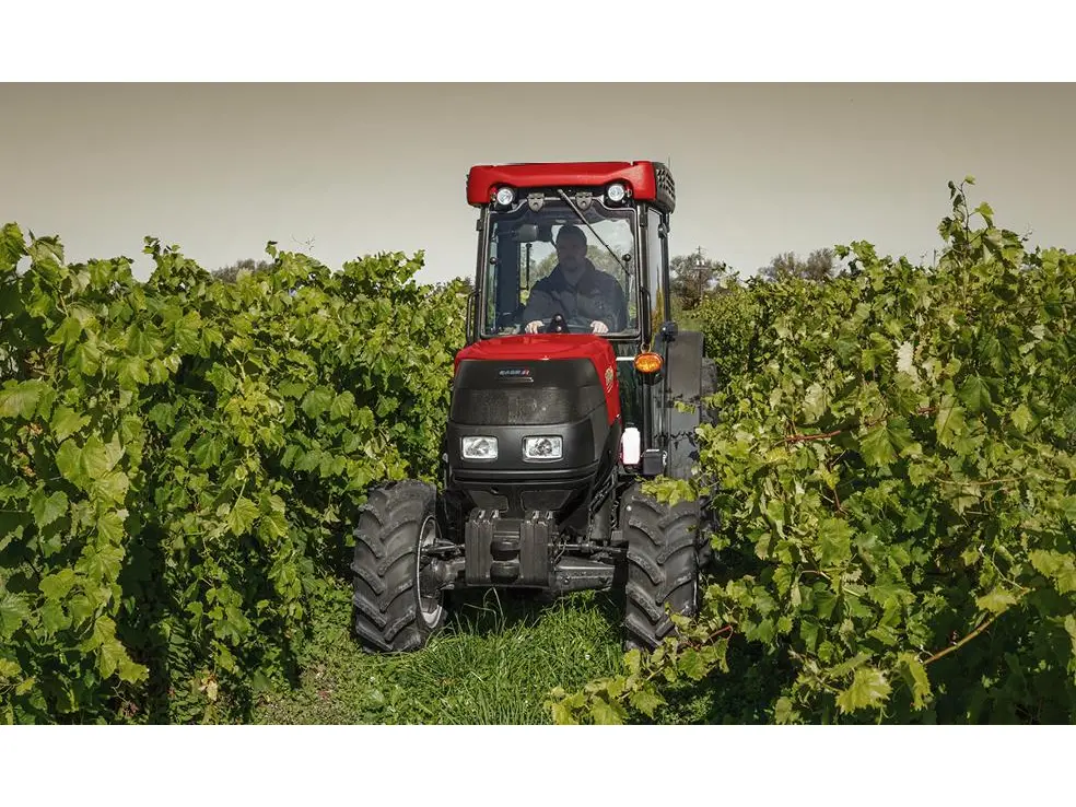 Case IH Farmall 80N 2026